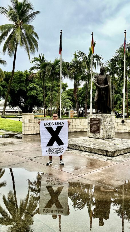 Bayfront Park, estatua de Bolivar